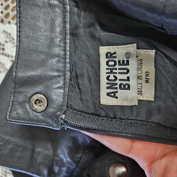 Anchor blue 100% leather skirt - Picture 10 of 11